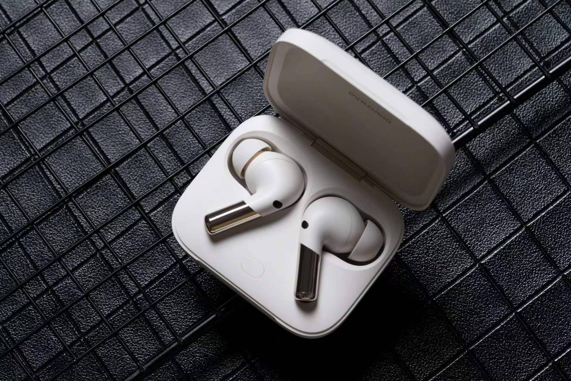 一加 Buds Pro 2 轻享版开箱体验