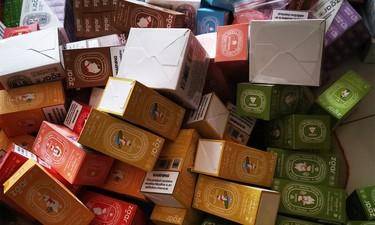 药品、化妆品、摩托车头盔……南宁集中销毁85万件问题商品