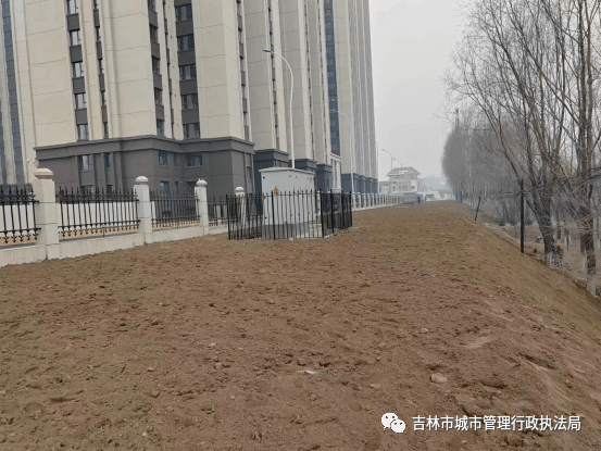 清运建筑垃圾 打造宜居环境