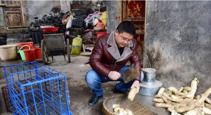 1997年，湖北小伙辞去广州高管工作返乡养豪猪，如今年收入200万