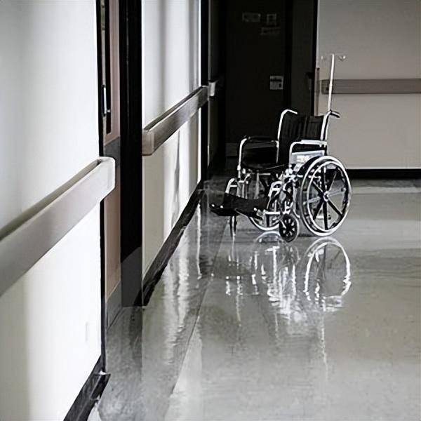 宁夏某医院共享轮椅落地一小时全部租空