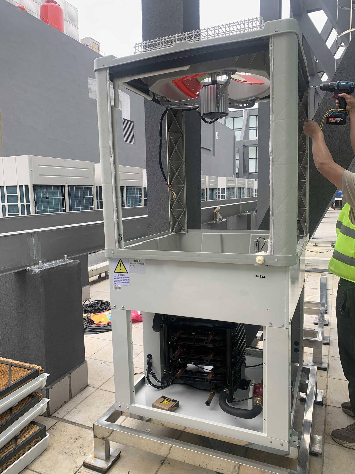 多联机商用中央空调蒸发冷节能改造方案