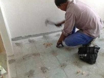 我家装修二手房,老师傅直接瓷砖上铺木地板,完工后感觉赚到了