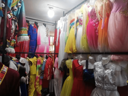 广元线上租衣服/服装/礼服/演出服/表演服装租赁平台—殿堂租衣