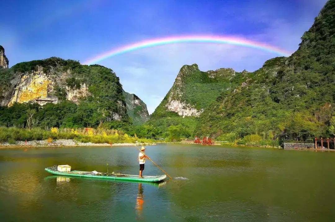 【浪漫黄姚】 诗意黄姚古镇、鬼斧神功玉石林、姚江竹筏漂流、东谭岭云海日出