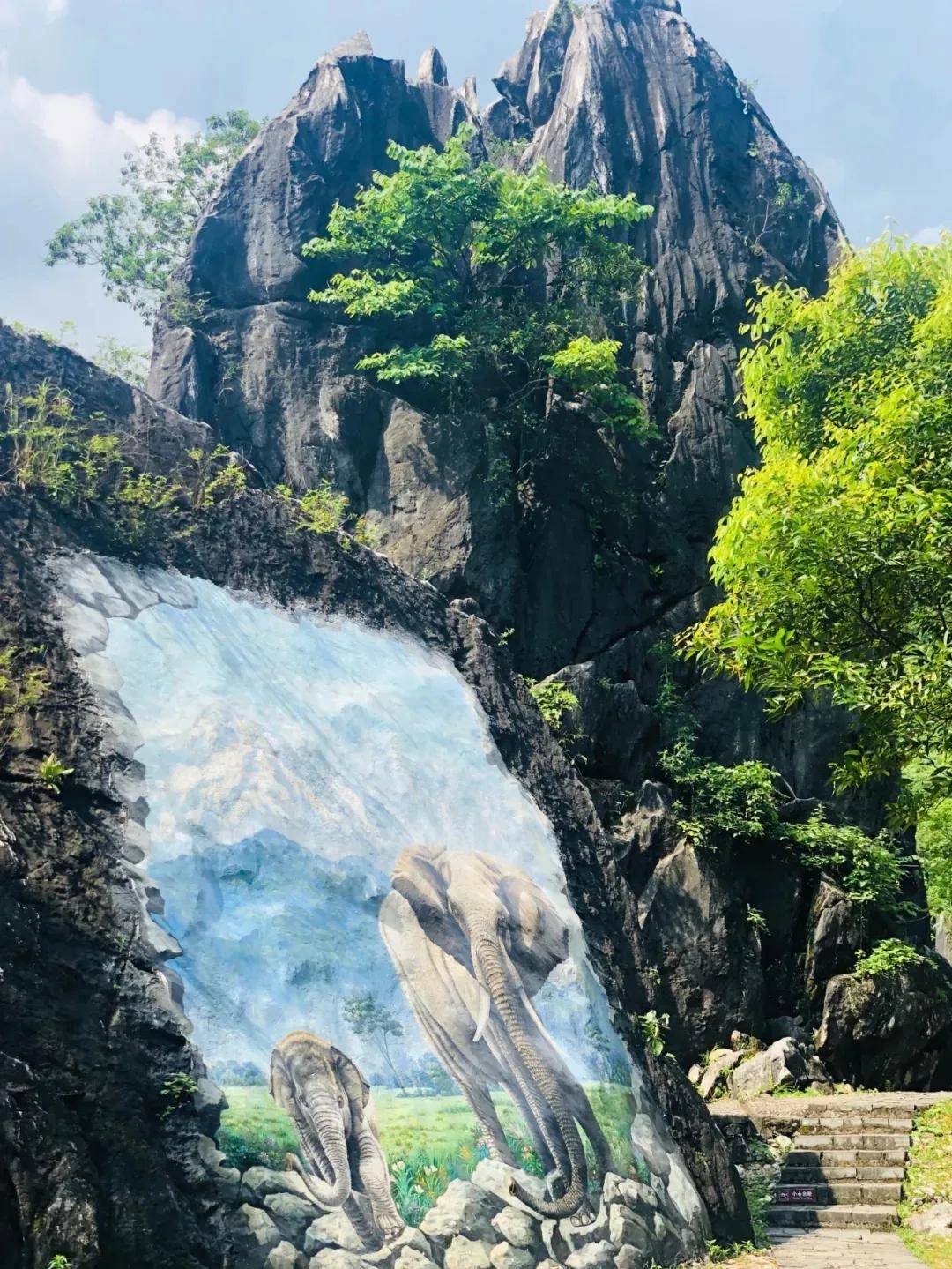 【浪漫黄姚】 诗意黄姚古镇、鬼斧神功玉石林、姚江竹筏漂流、东谭岭云海日出