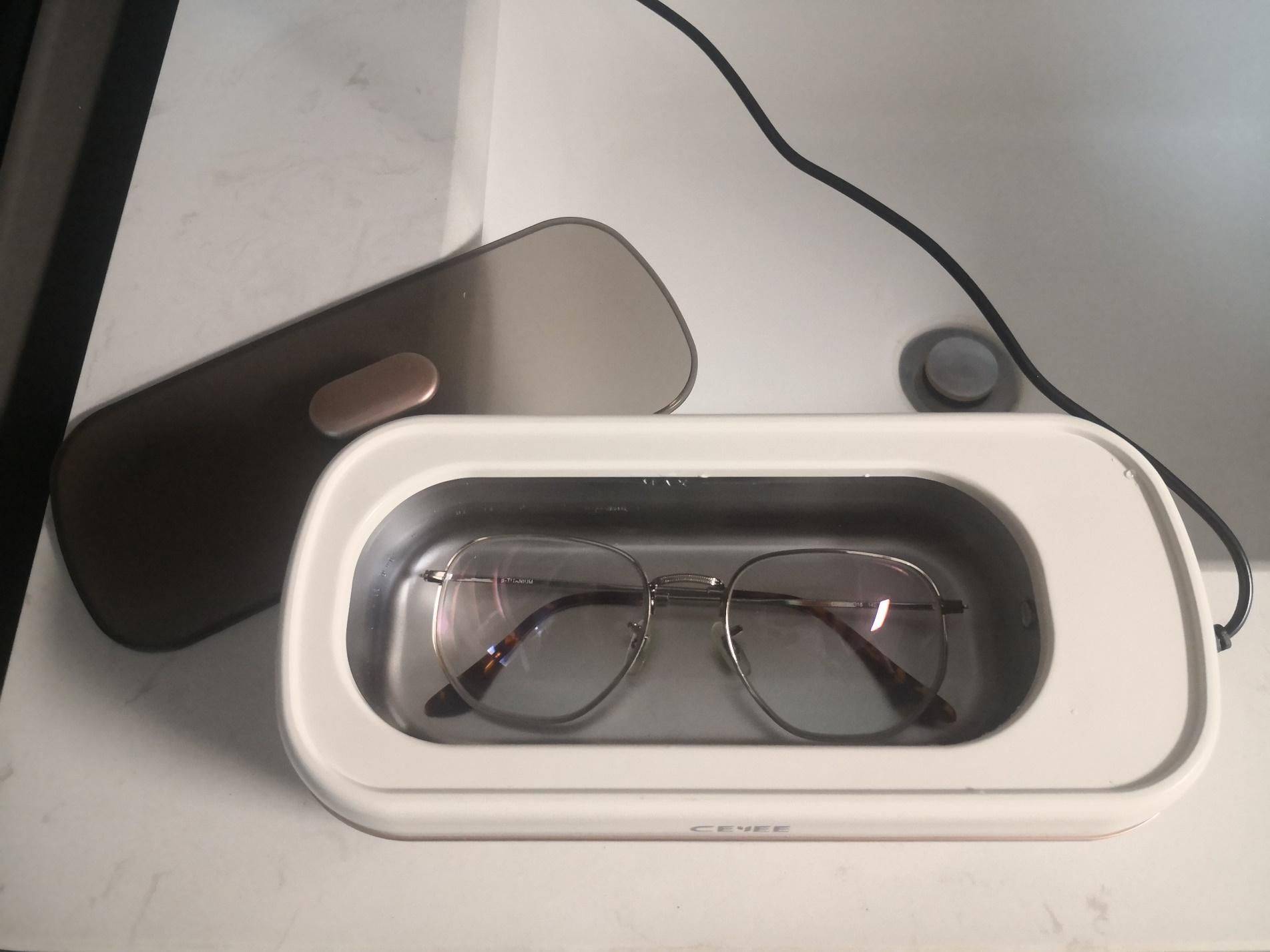 懒人福音！希亦CG超声波清洗机，眼镜首饰类的清洁好帮手