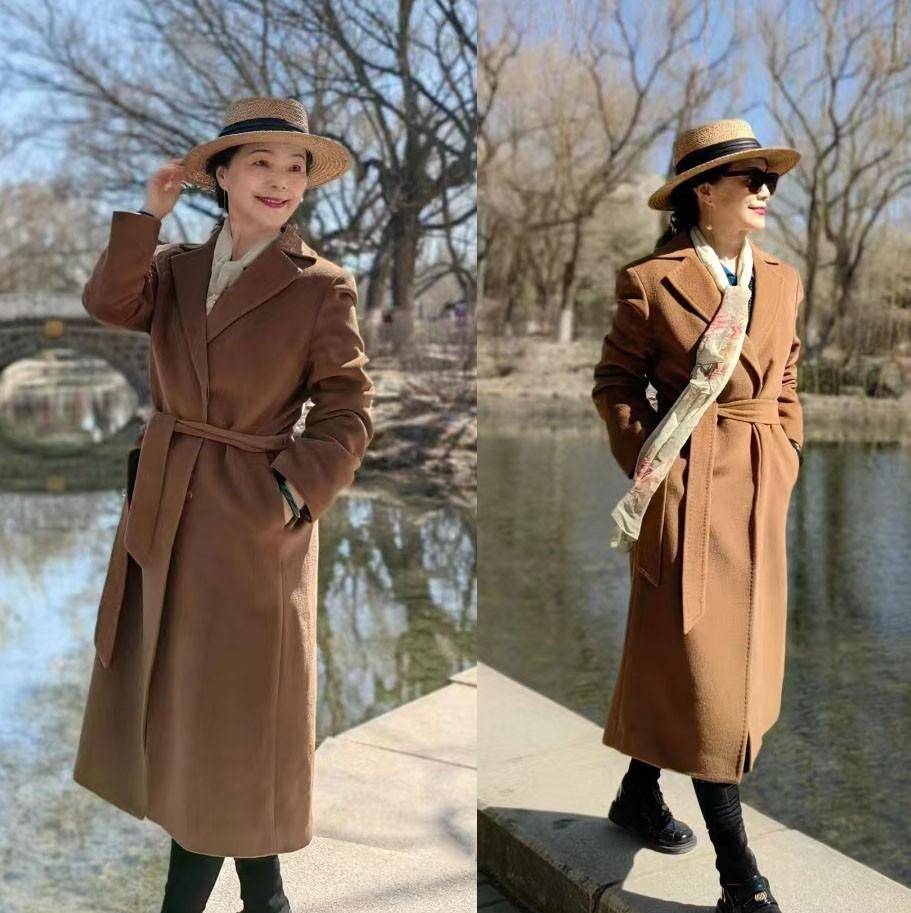 50岁的女人，冬季外套建议穿长大衣！配白裤子、裙子端庄优雅