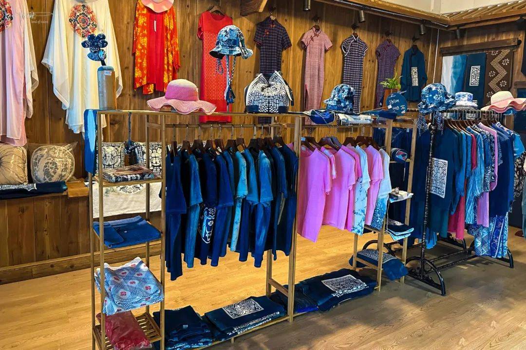 瑞安温红花与藏红花长得有点像，作用却截然不同，跟夹染技法有关