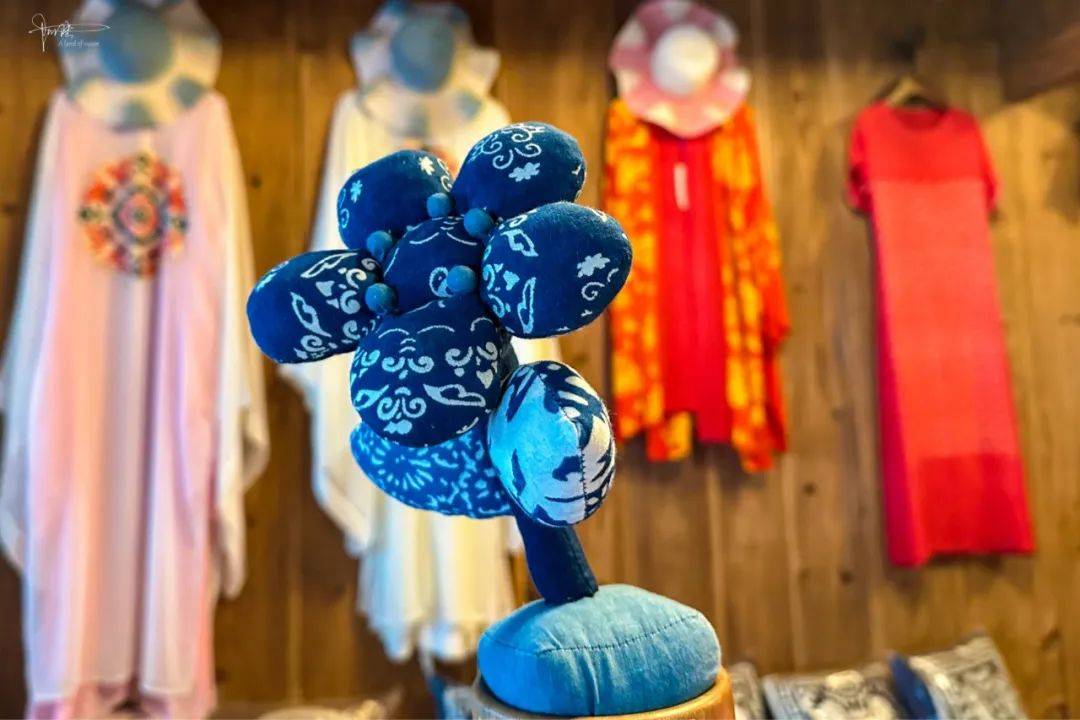 瑞安温红花与藏红花长得有点像，作用却截然不同，跟夹染技法有关