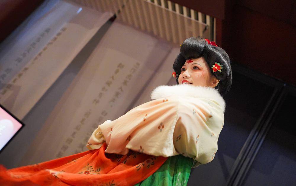 Makeup transformation contest of cultural relics held at Nanhan Erling Museum
