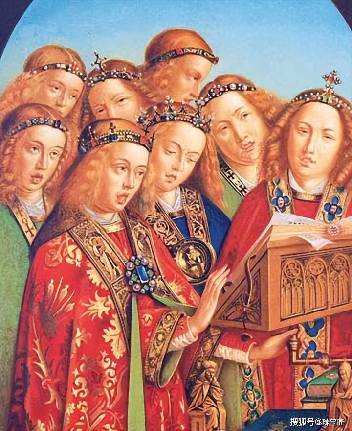 33颗顶级蓝宝石，655颗钻石，王后马克西玛这顶古董冠冕，太壕了！