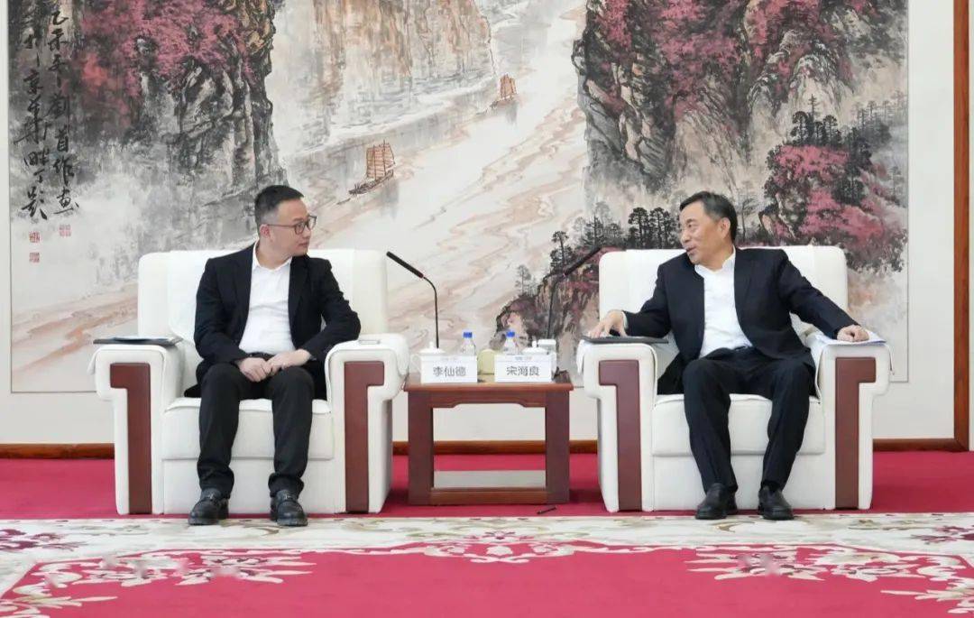 爱康科技拟投21亿建4.6GWHJT电池项目；​一道新能、天合、正泰、晶科等入围中核汇能第二次光伏组件集采|365Daily