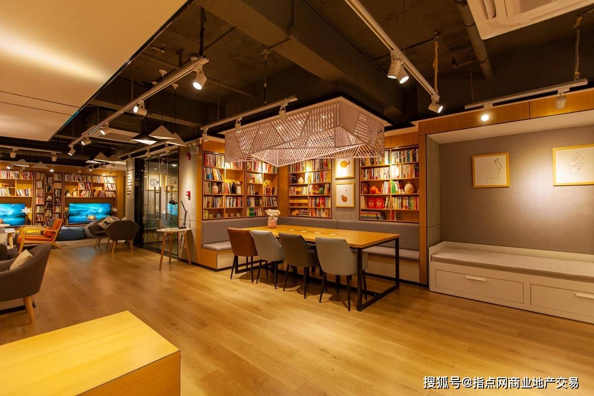 锦囊泛娱酒店新签加盟店之武汉新港阳逻开发区地铁站店