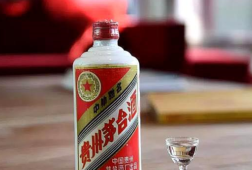 500ML装的和1L装的茅台相比，有什么区别？酒友道出真相