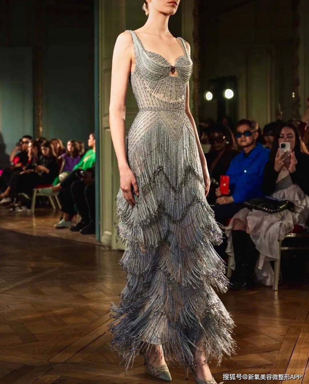 内娱有自己的卡戴珊？原本美得流光溢彩偏要油头湿发贴头皮