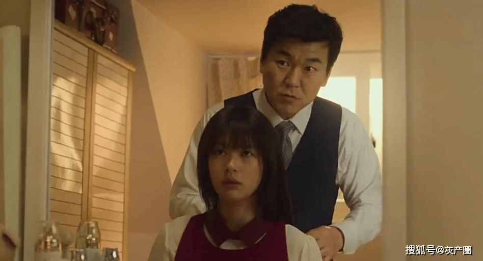 把10岁女儿调教成私人X奴？真是比变态还变态