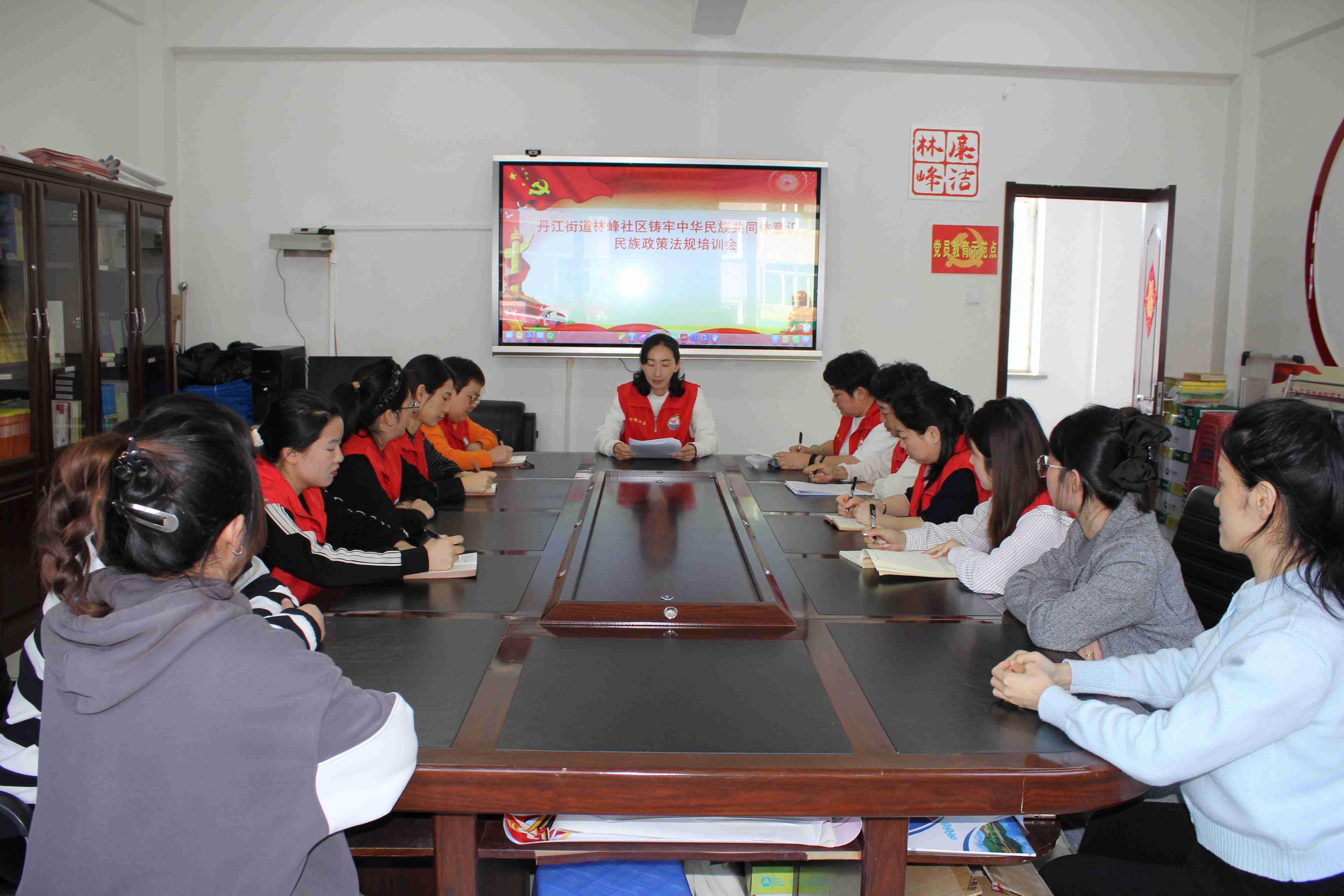 敦化市丹江街道林峰社区：党建引领籽同心 七色石榴惠民生