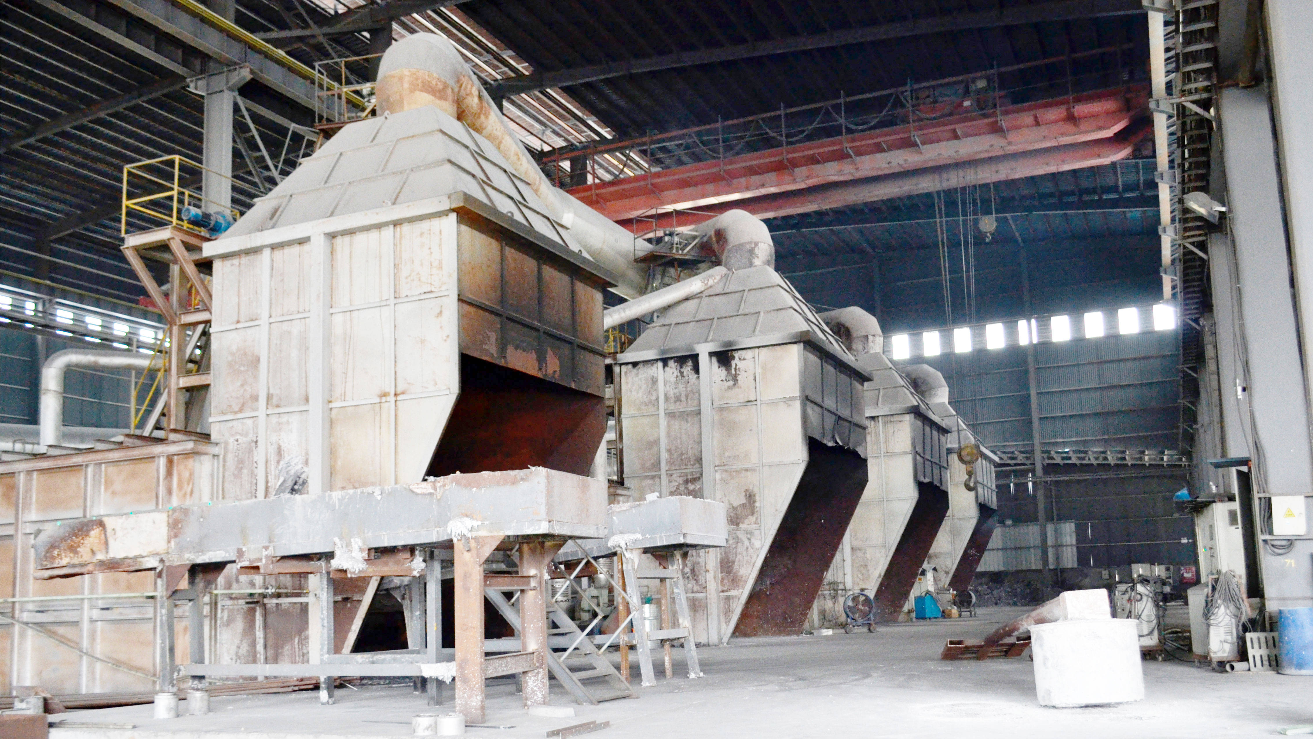 铝合金加工镜面抛光:光彩夺目的表面处理艺术