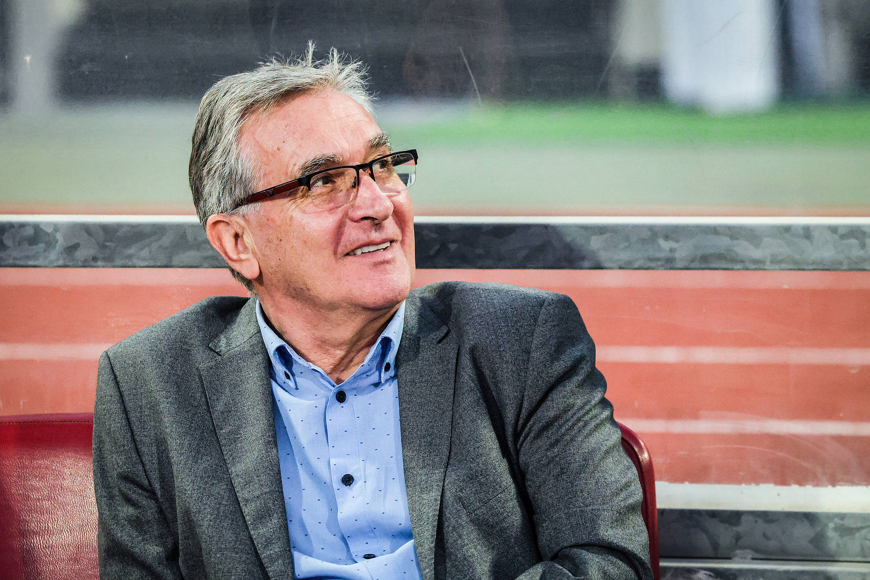 地狱到天堂!对手进球被吹张玉宁绝杀 国足1-0巴林两连胜