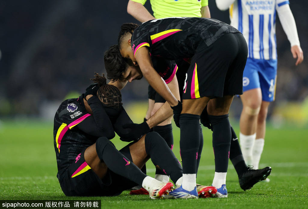 英超-三笘薰神级停球破门明特双响 切尔西0-3遭布莱顿双杀