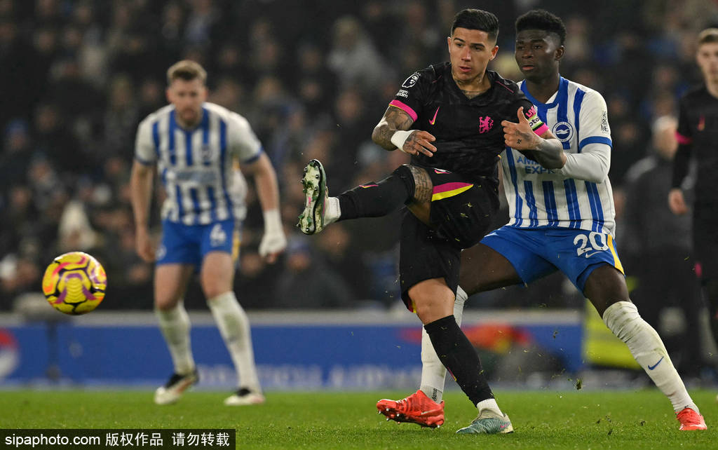 英超-三笘薰神级停球破门明特双响 切尔西0-3遭布莱顿双杀