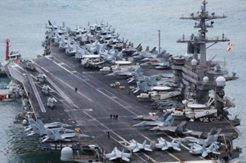 当场爆炸！美航母收到噩耗，美损失惨重，中方早有言在先