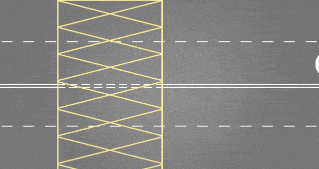北京一司机掉头等红灯被“围攻”，掉头到底要不要等红灯