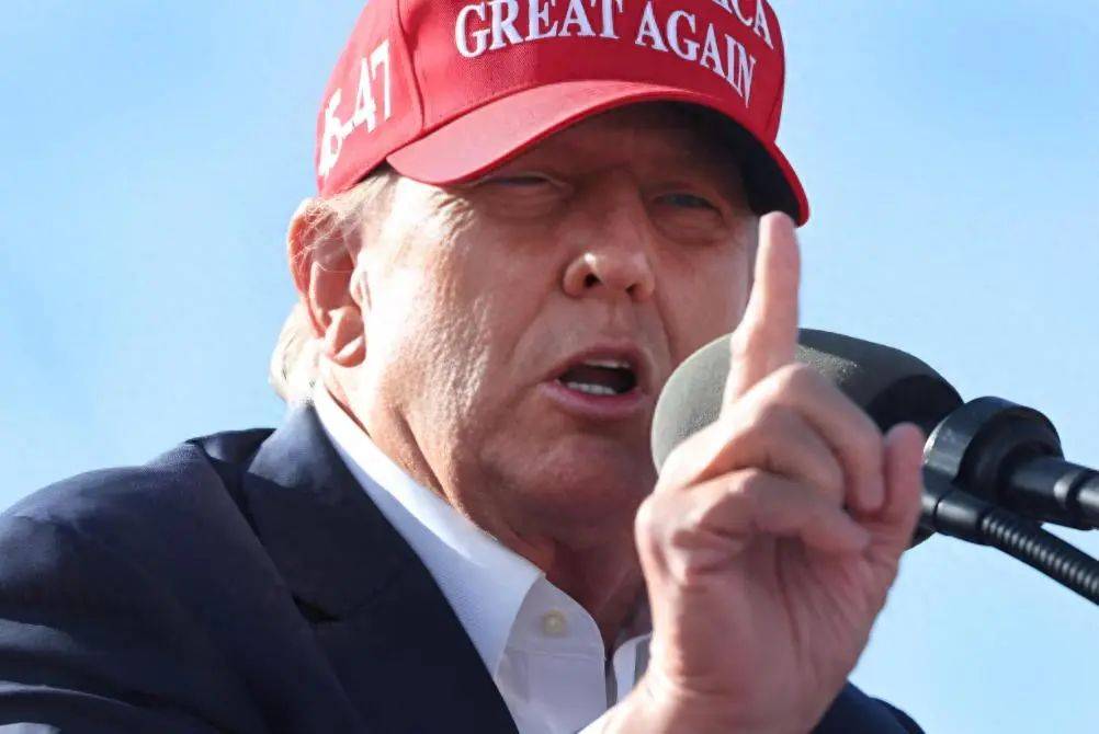 特朗普发最后通牒：中国须立即取消反制，中方简洁回应，全球见证战略角逐