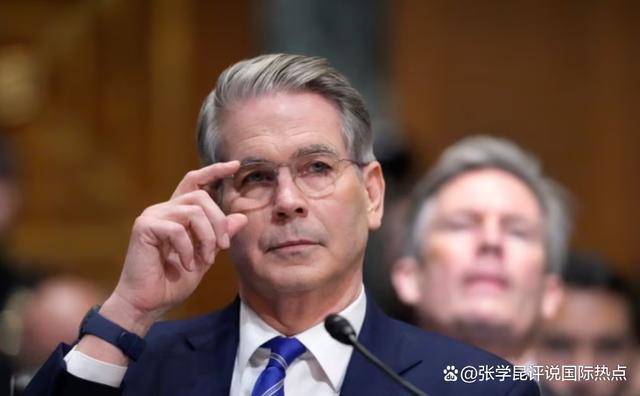 对中国征收400%关税，美国疯人不少，特朗普承认有错，自揭底牌