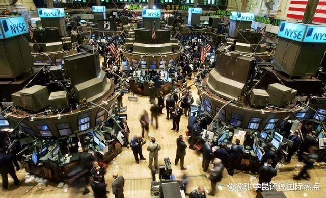 对中国征收400%关税，美国疯人不少，特朗普承认有错，自揭底牌