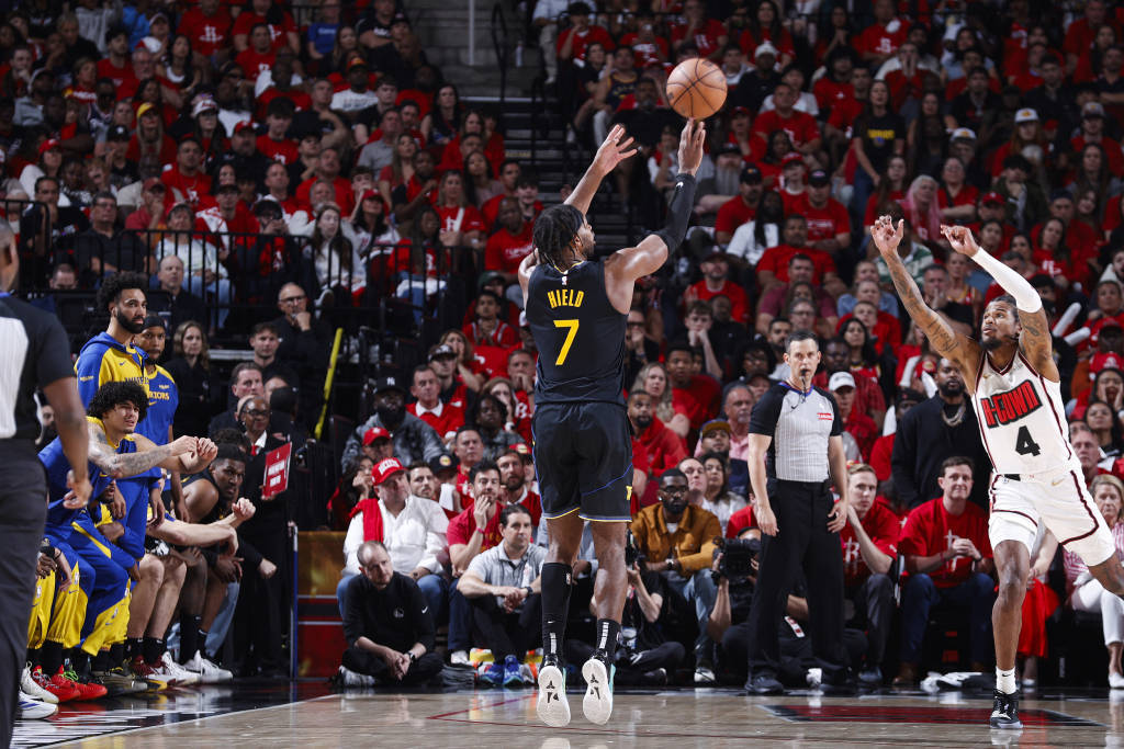 库里22分赢下抢七大战，火箭10年难破“火勇大战”的魔咒