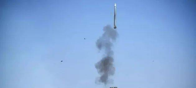 巴五大基地凌晨被炸,红旗导弹拦截失败!印度背后有高人指点?