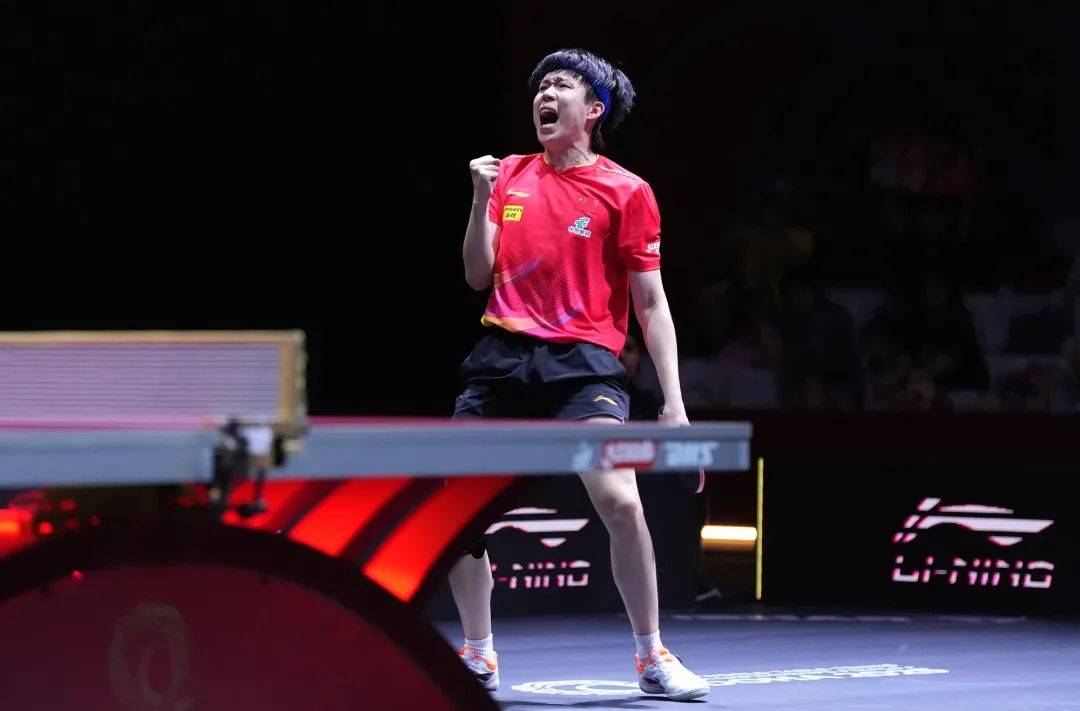 王楚钦逆转西蒙，梁靖崑、王曼昱、王艺迪、陈幸同晋级8强 | 多哈世乒赛单打
