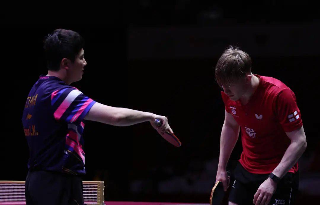 王楚钦逆转西蒙，梁靖崑、王曼昱、王艺迪、陈幸同晋级8强 | 多哈世乒赛单打