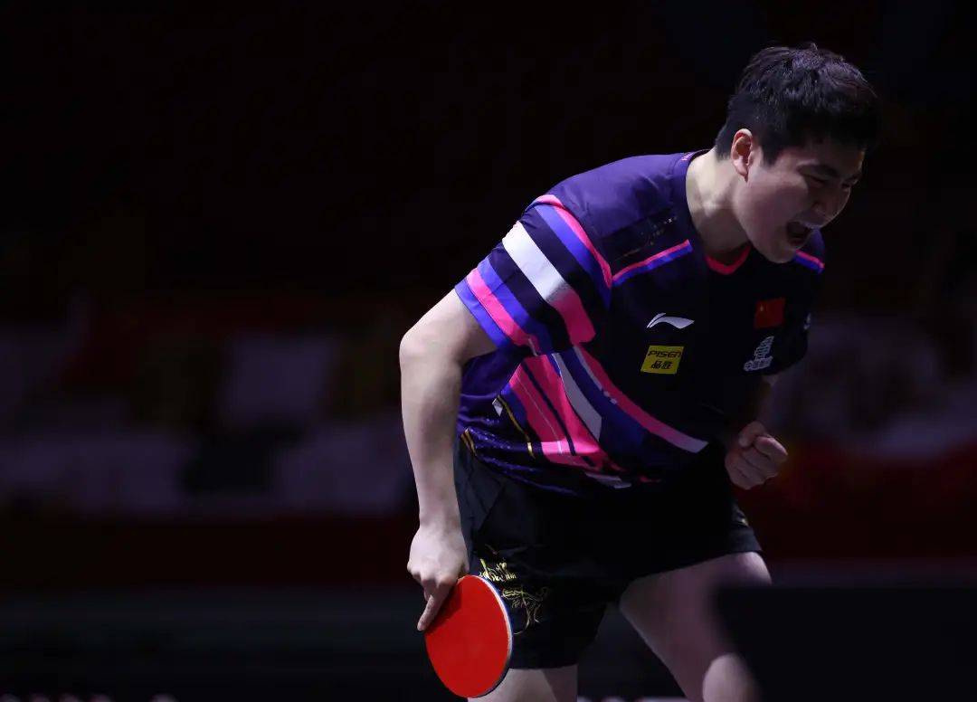 王楚钦逆转西蒙，梁靖崑、王曼昱、王艺迪、陈幸同晋级8强 | 多哈世乒赛单打