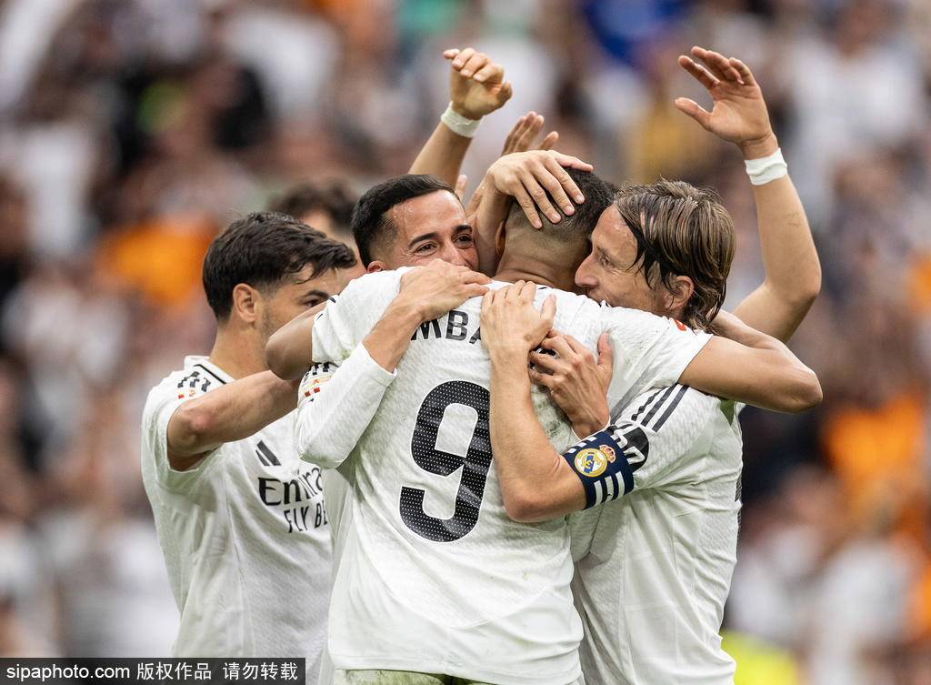 西甲-姆巴佩双响莫德里奇伯纳乌告别战 皇马2-0皇社收官