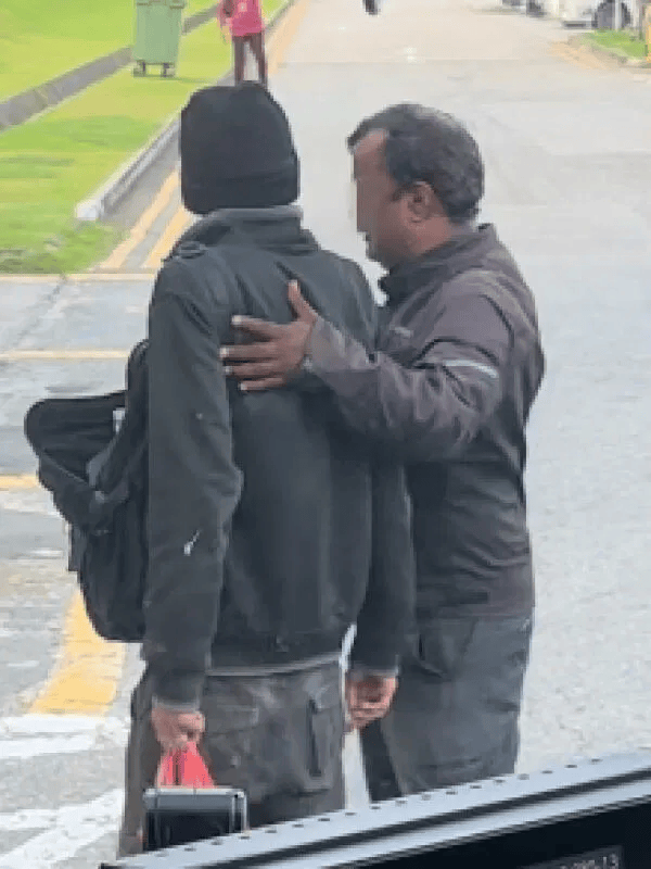 “中国人不要来新加坡”，两名中国女子在新加坡旅游时遭醉汉骚扰