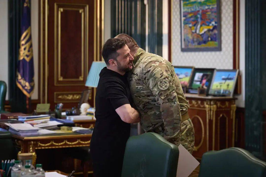 乌克兰最大胆无人机攻击，预示着人类一个可怕的未来！