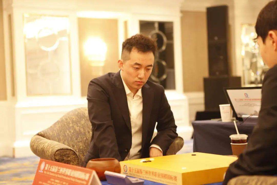 【春兰杯】连灭韩国前三名棋手，中国棋手杨楷文成为新科围棋世界冠军