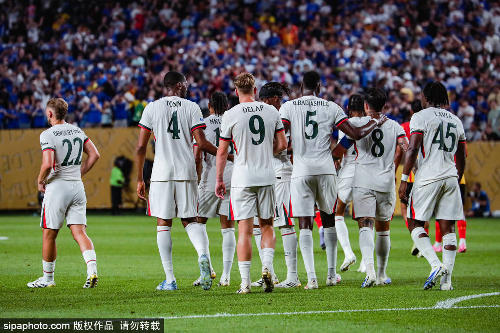 世俱杯-德拉普斩获首球 切尔西2分钟2球3-0以小组第2出线