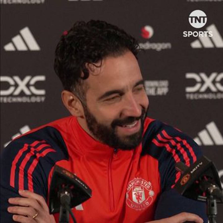 曼联签姆贝莫最后障碍曝光，下周有望加盟！阿莫林买新中锋理由揭晓