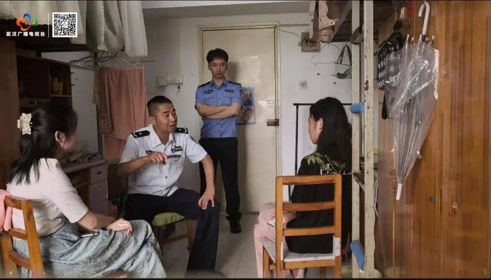 十分紧急！女研究生即将出境，武汉警方火速拦截