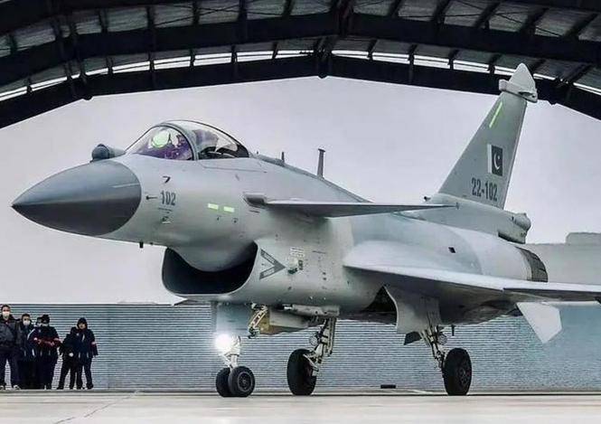 北约称PL-15为"死亡天使"，"阵风"战机被击落，西方既恨又怕