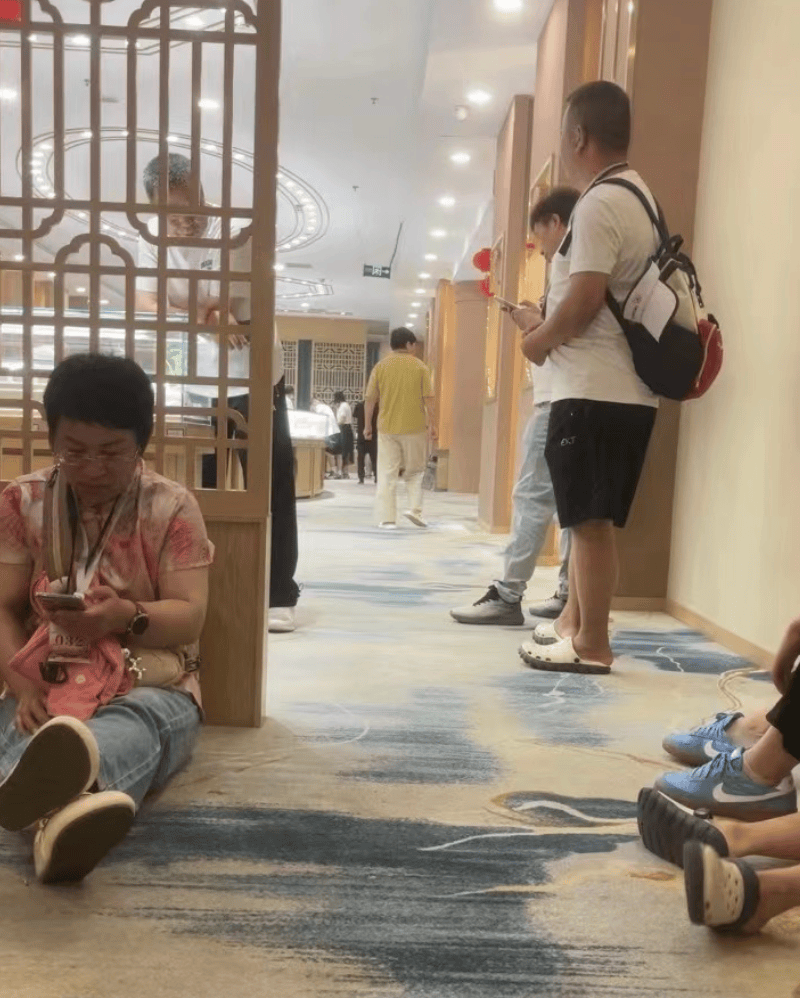 99元豪华游，被骗到内裤不剩