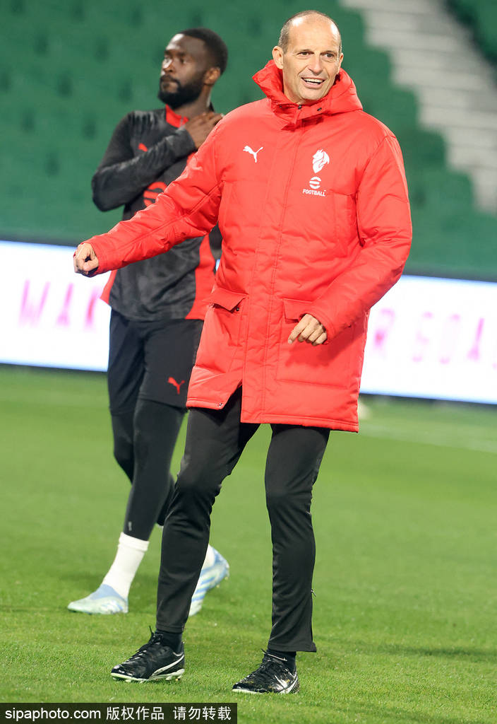 米兰重磅引援：德温特加盟，年薪180万欧元将助力球队新征程