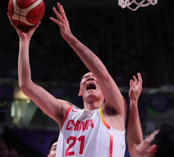 亚洲杯-胡金秋23+11王俊杰21分 中国男篮擒韩国进四强