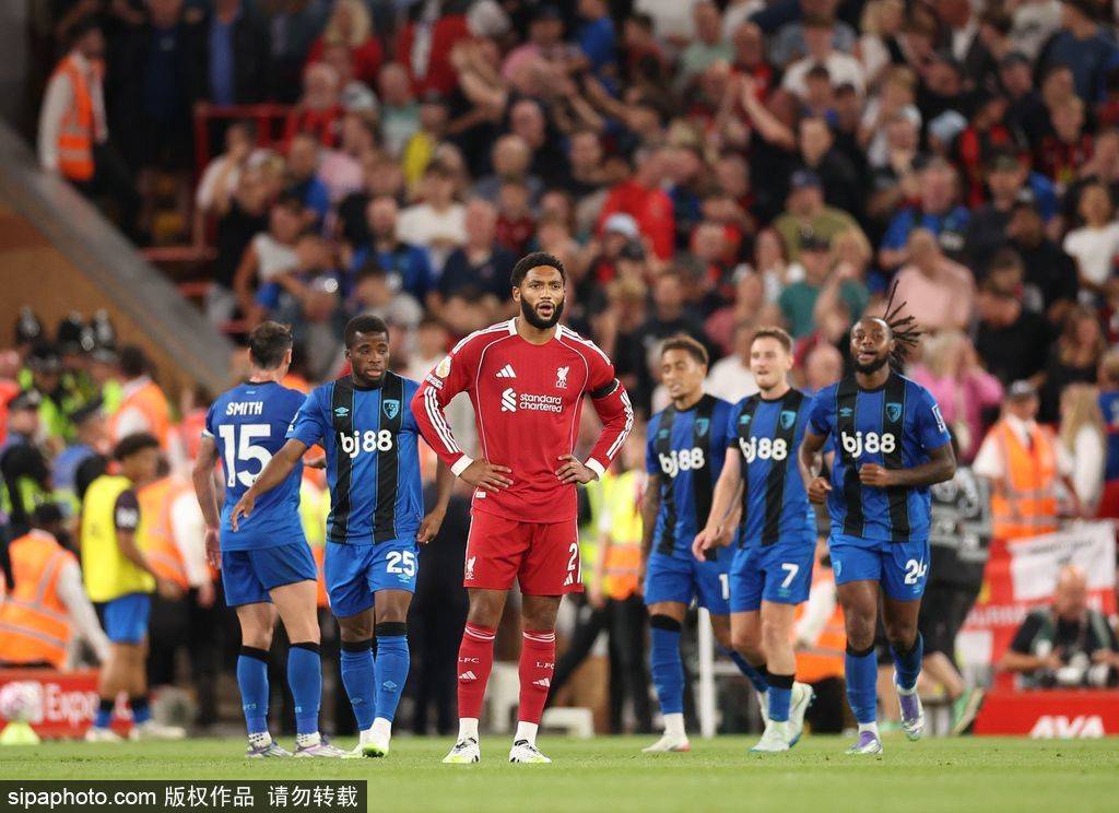 英超揭幕战-埃基蒂克传射萨拉赫破门 利物浦4-2伯恩茅斯