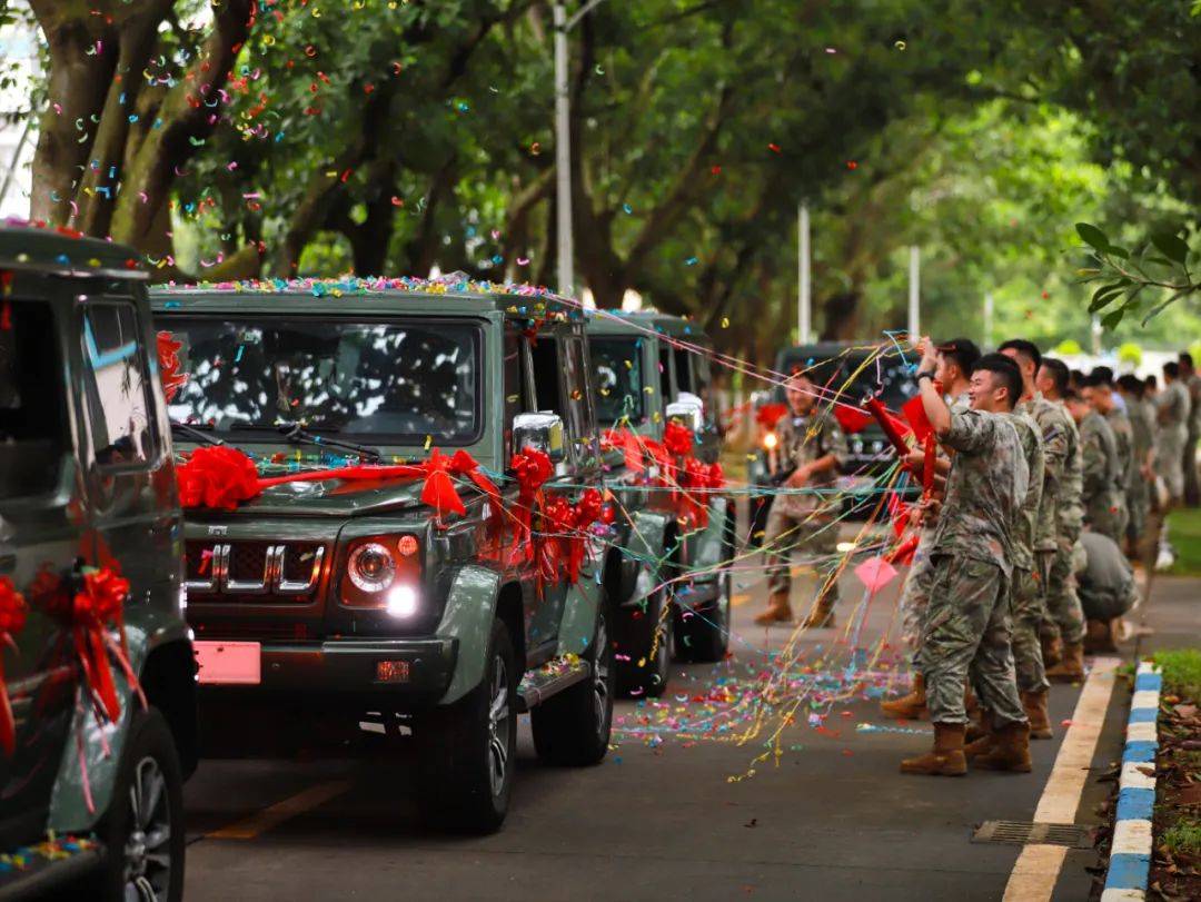 恭喜，他们结婚了！
