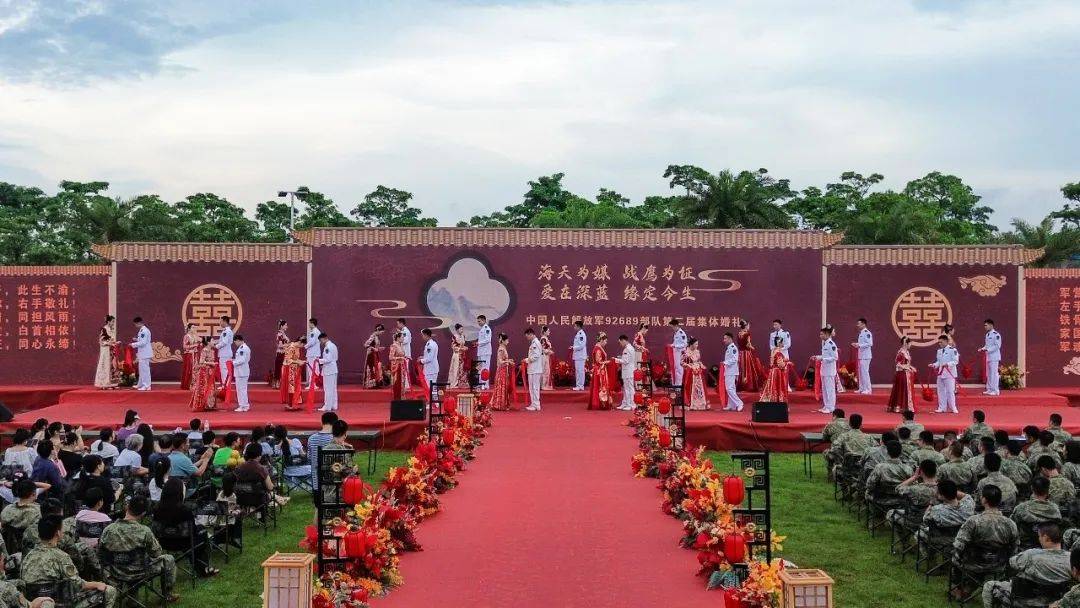 恭喜，他们结婚了！